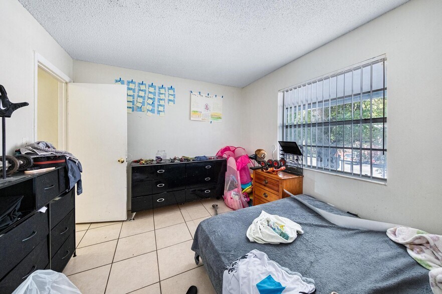 More Photos Of 2221 NW 58th Ave, Lauderhill Apartments For Sale