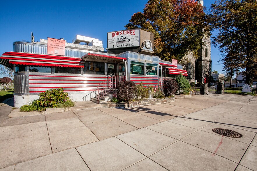 Primary Photo Of 6053 Ridge Ave, Philadelphia Restaurant For Sale