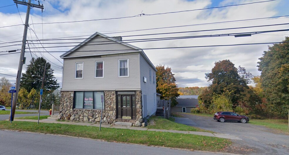 More Photos Of 352 Main St, New York Mills Apartments For Sale