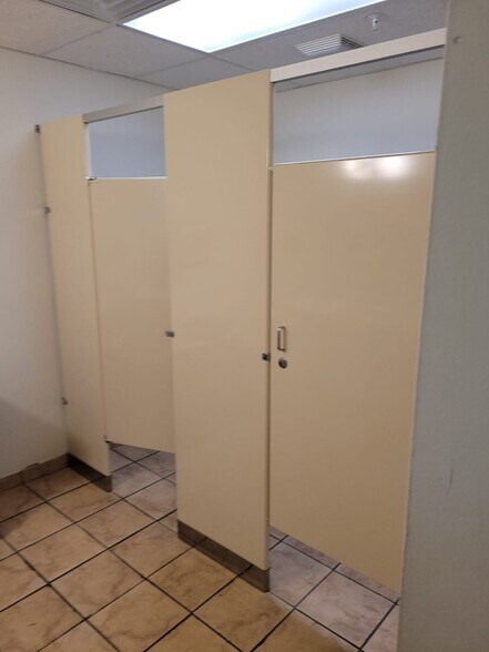 More Photos Of 801 Atlantic Ave, Egg Harbor City Light Distribution For Lease