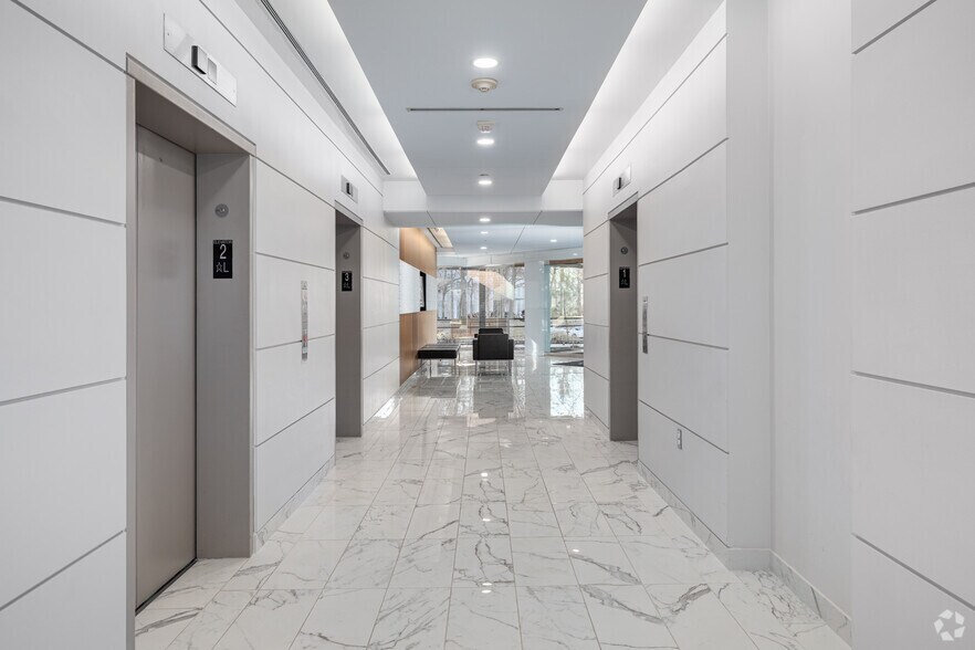 More Photos Of 1901 N Beauregard St, Alexandria Medical For Lease