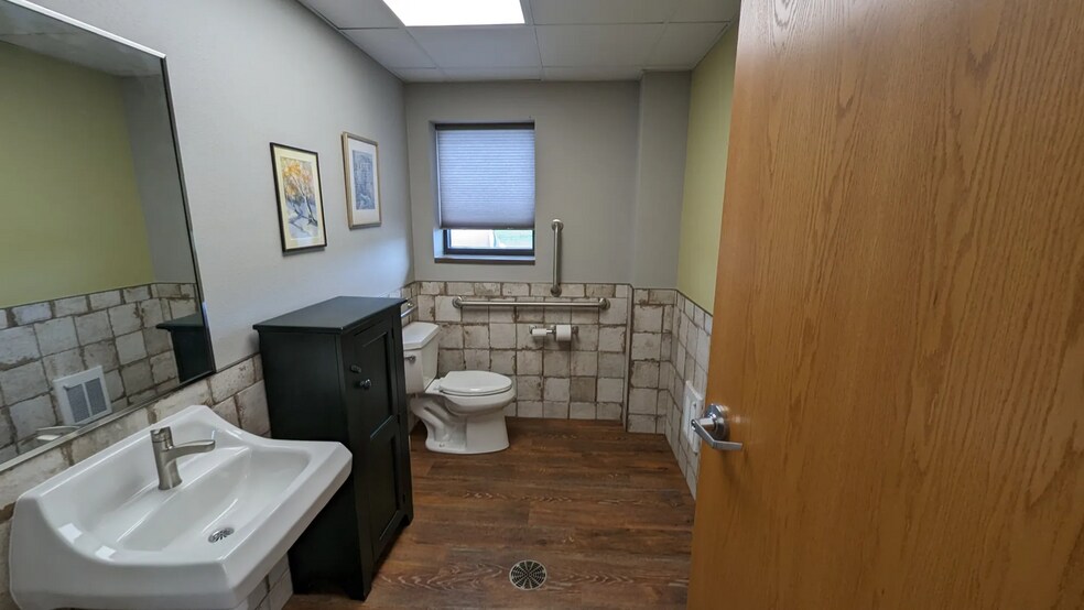 More Photos Of 605 Greenway Ct, Reedsburg Industrial For Sale