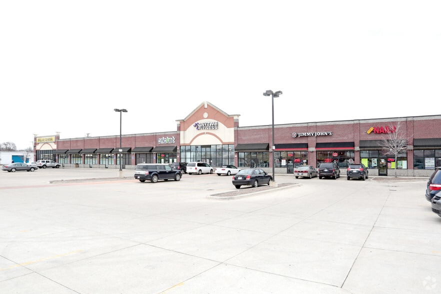 More Photos Of 7580 E 9 Mile Rd, Warren Unknown For Lease