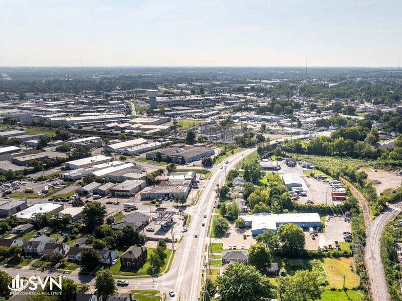 More Photos Of 700 E Loudon Ave, Lexington Manufacturing For Sale