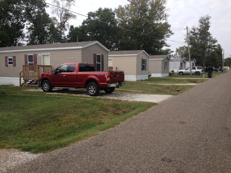 More Photos Of 1106 Rim Rd, Quincy Manufactured Housing Mobile Home Park For Sale