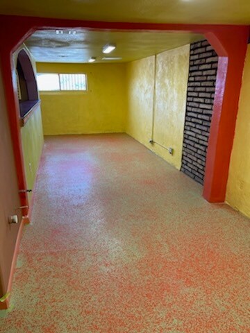 More Photos Of 650 W US Highway 60 Hwy, Superior Restaurant For Sale