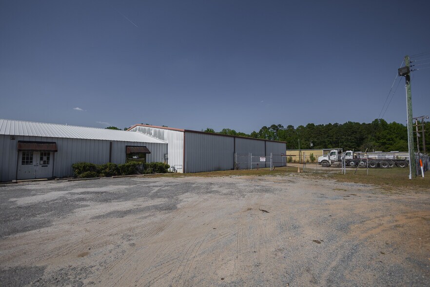 More Photos Of 4234 Highway 9 W, Wallace Warehouse For Sale