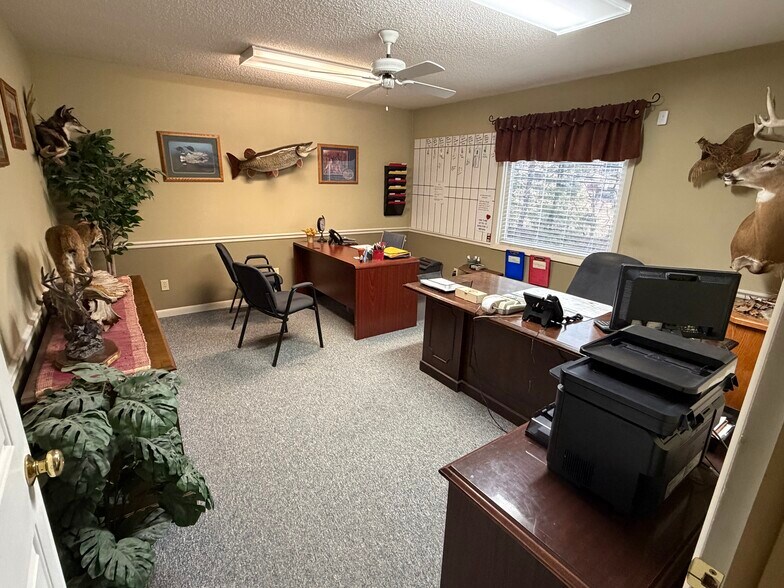 More Photos Of 1197 Beverly Pike, Elkins General Retail For Sale