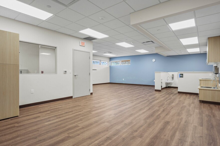 More Photos Of 7610 Mineral Point Rd, Madison Daycare Center For Sale