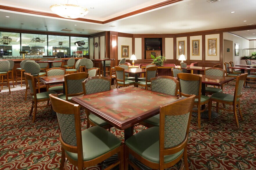 More Photos Of 5217 E Terrace Dr, Madison Hotel For Sale