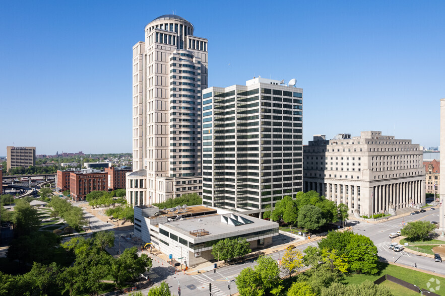 Primary Photo Of 1010 Market St, Saint Louis Office For Lease