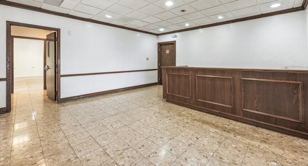 More Photos Of 1001 S Sherman St, Richardson Coworking Space