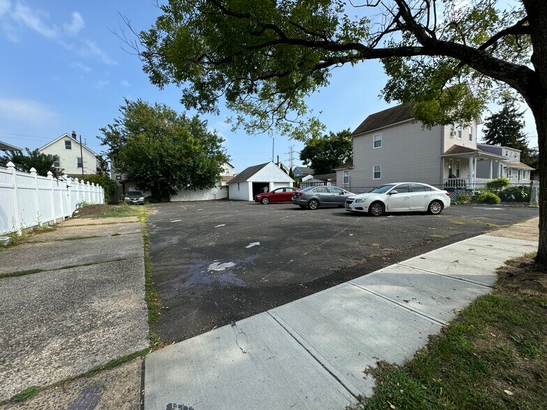 More Photos Of 128 Arthur St, Linden Religious Facility For Sale