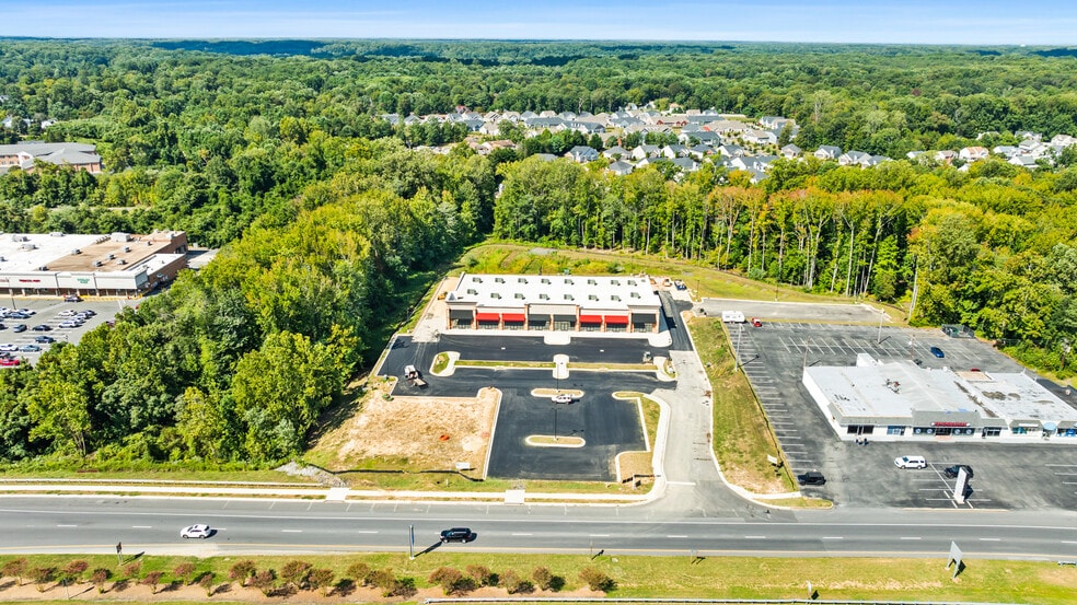 More Photos Of 6565 Crain Hwy, La Plata General Retail For Lease