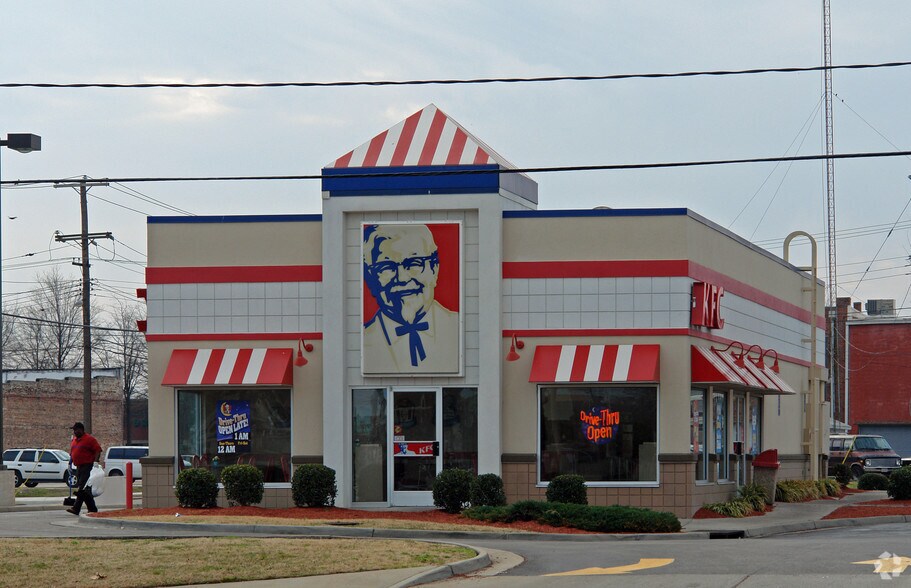 More Photos Of 440 Chestnut St, Portsmouth Fast Food For Sale