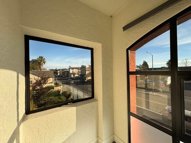 More Photos Of 190 W Napa St, Sonoma Office For Sale