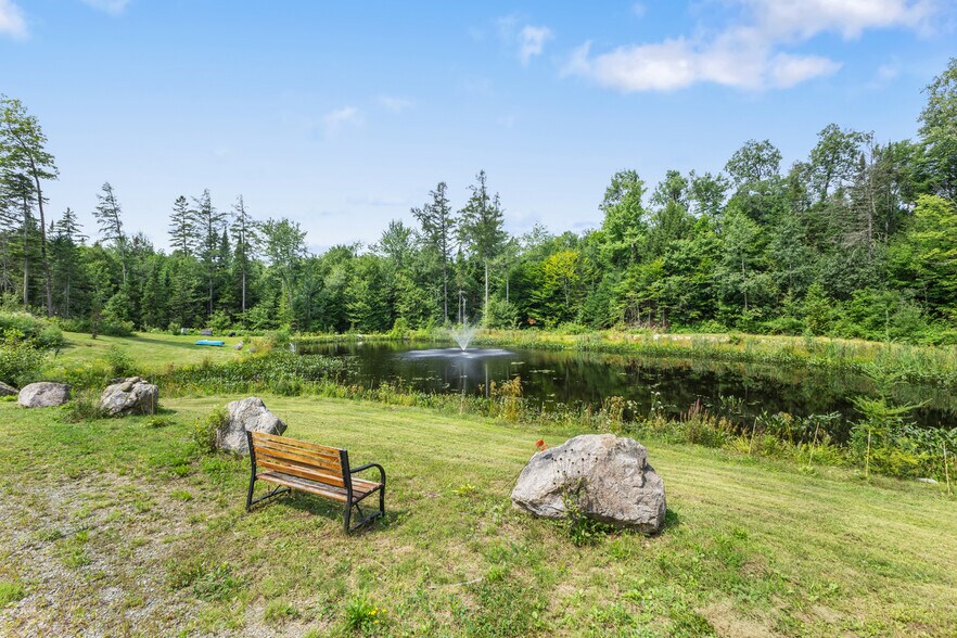 More Photos Of 57 Rue Allan, Brownsburg-chatham Apartments For Sale