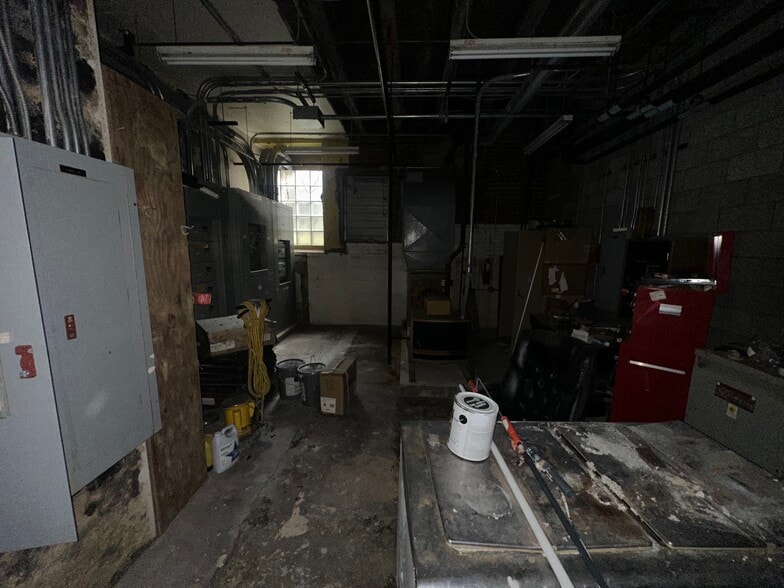 More Photos Of 215 Lelia St, Pittsburgh Apartments For Sale