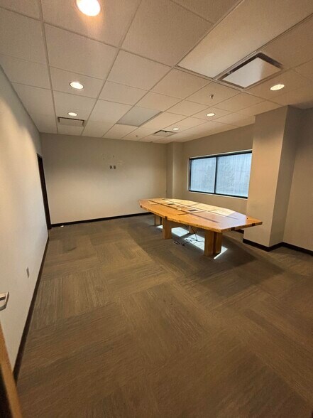 More Photos Of 3370 Drennan Industrial Loop S, Colorado Springs Flex For Lease