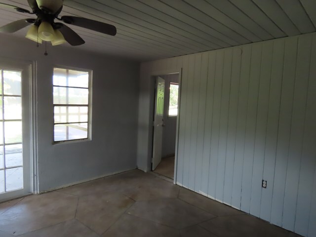More Photos Of 521 Drury Ln, Punta Gorda Apartments For Sale