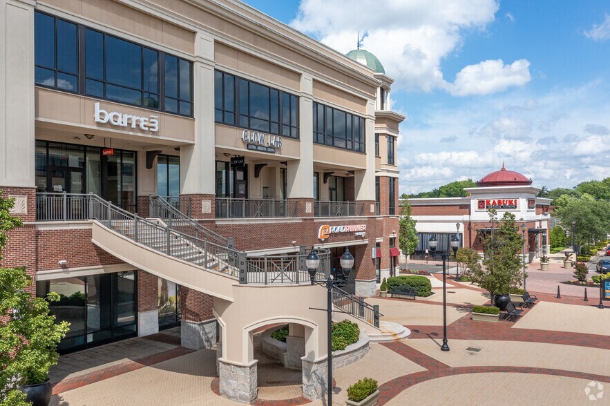 More Photos Of 923 Haddonfield Rd, Cherry Hill Freestanding For Lease