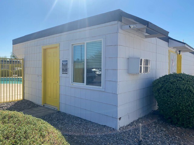 More Photos Of 4444 E Fairmount St, Tucson Apartments For Sale