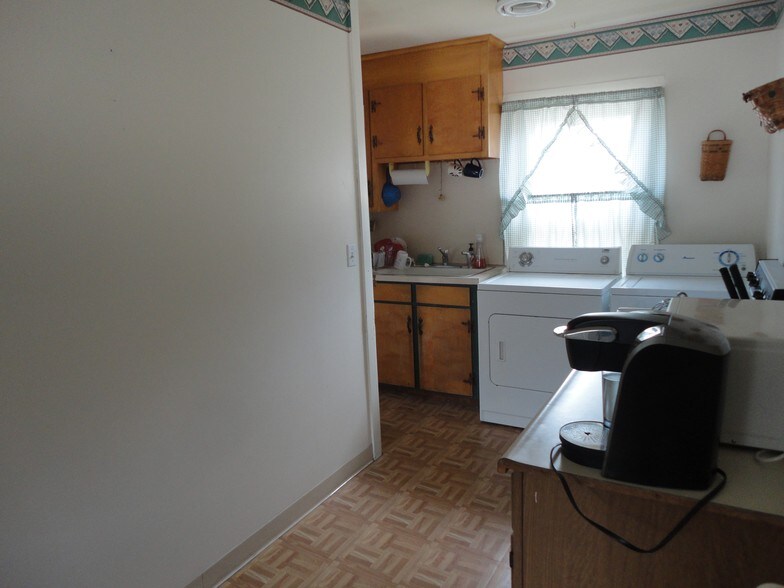 More Photos Of 260 Main St, Portland Medical For Lease