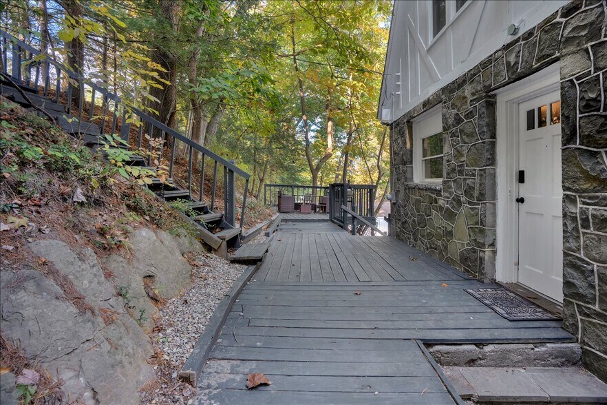 More Photos Of 5951 Milford Rd, East Stroudsburg Specialty For Sale