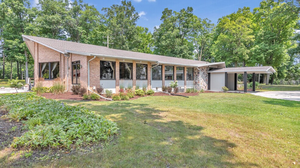More Photos Of 3212 N Union Rd, Cato Golf Course Driving Range For Sale