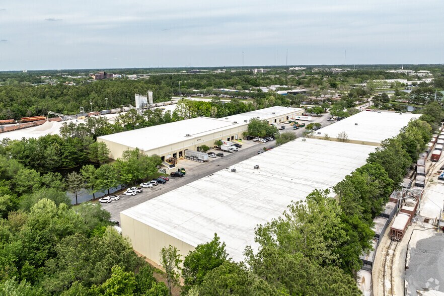 More Photos Of 7380 Philips Hwy, Jacksonville Unknown For Lease