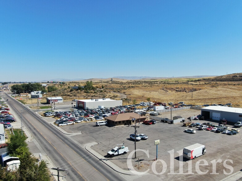 Primary Photo Of 2840 Pocatello Ave, American Falls Storefront For Sale