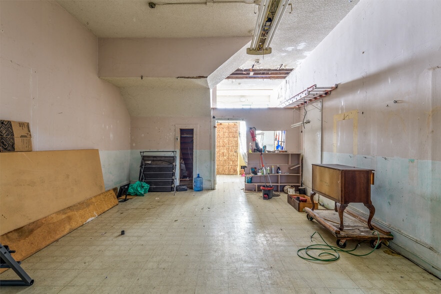 More Photos Of 906 Marin St, Vallejo Storefront Retail Residential For Sale