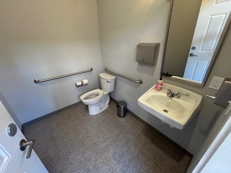 More Photos Of 58 Prescott St, Lowell Loft Creative Space For Sale