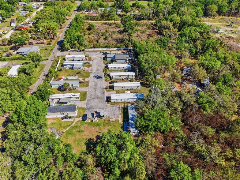 More Photos Of 12300 Phillips Ln, Gibsonton Manufactured Housing Mobile Home Park For Sale