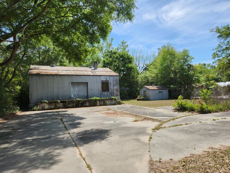 More Photos Of 415 S Memorial Ave, Walterboro Industrial For Sale