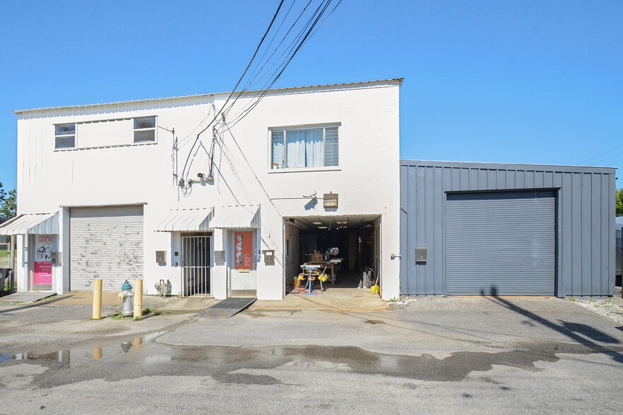 More Photos Of 530-540 Louisa St, New Orleans Distribution For Lease