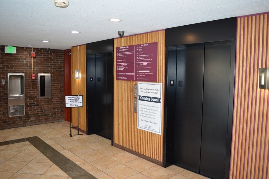 More Photos Of 1900 E Northern Pky, Baltimore Medical For Lease