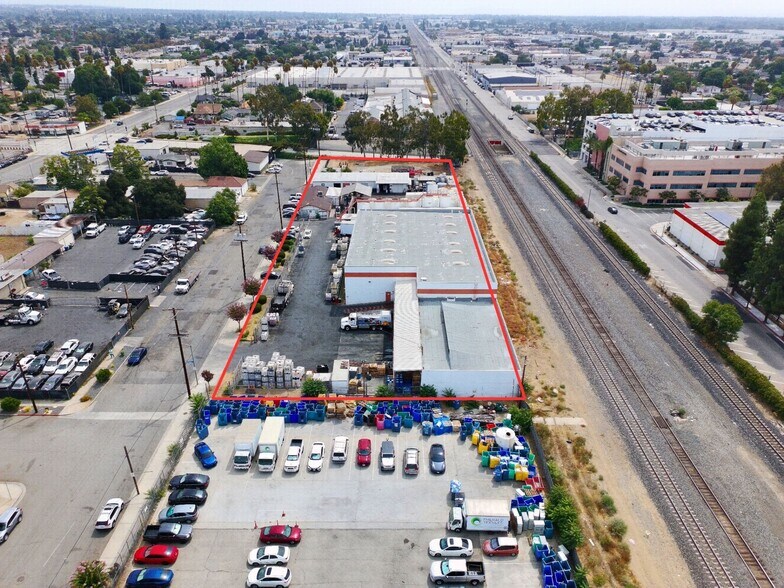 More Photos Of 404-480 E Commercial St, Pomona Warehouse For Sale