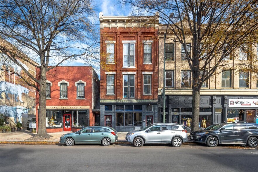 More Photos Of 206 W Broad St, Richmond Office Residential For Lease