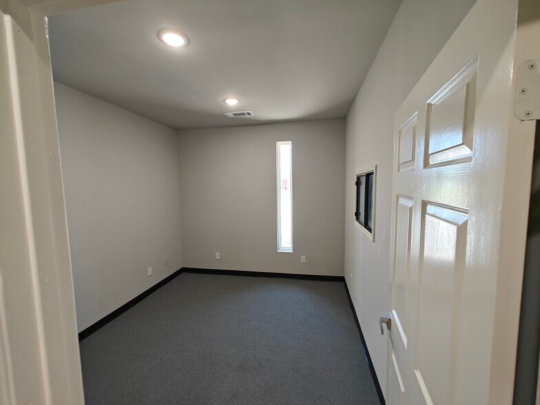 More Photos Of 704 Drexel St, McKinney Religious Facility For Sale