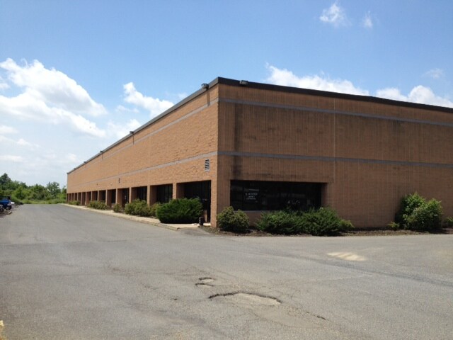 Primary Photo Of 4225 Fritch Dr, Bethlehem Warehouse For Lease