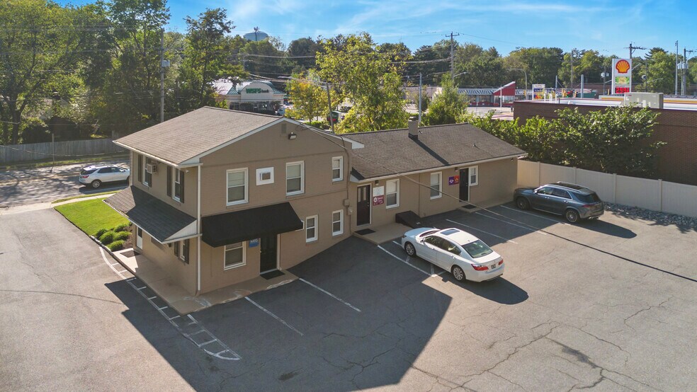 More Photos Of 2417 Silverside Rd, Wilmington Office For Sale