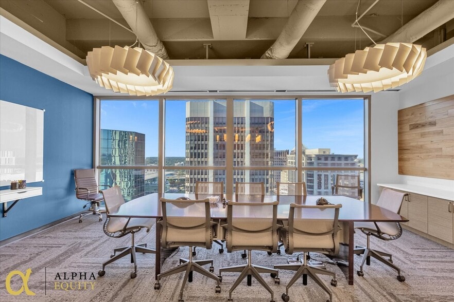 More Photos Of 189 S Orange Ave, Orlando Office Residential For Sale