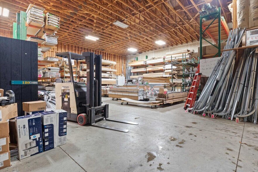 More Photos Of 1410 S Township Rd, Canby Warehouse For Sale