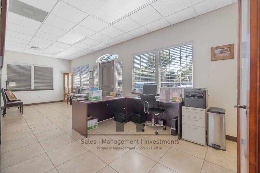 More Photos Of 4004 S Demaree St, Visalia Medical For Lease