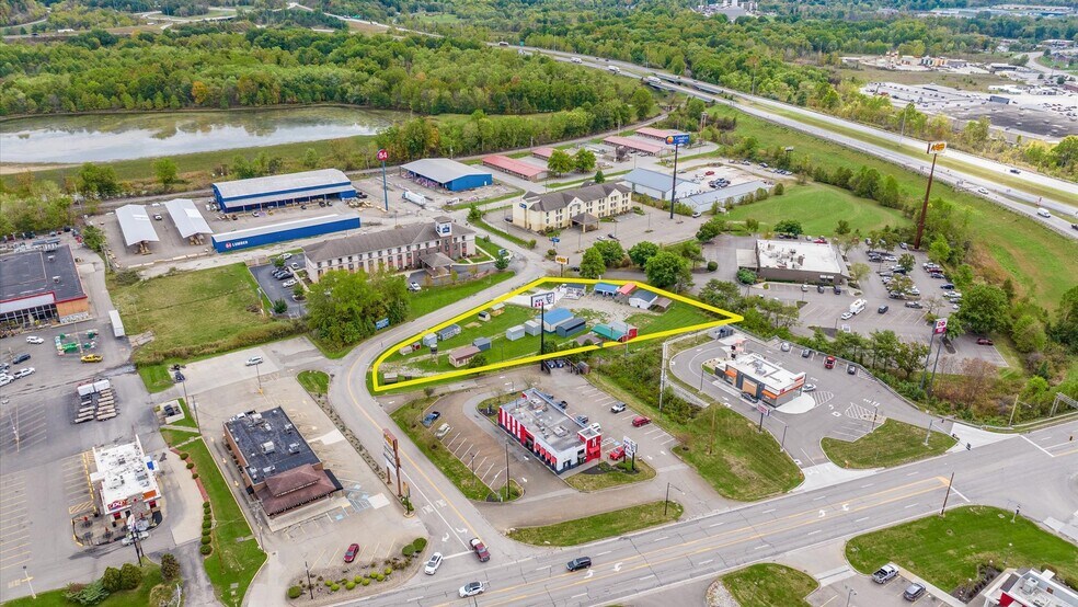 More Photos Of 2309 Southgate, Cambridge Land For Sale