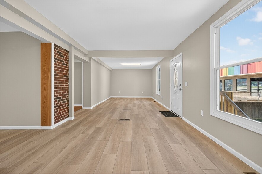 More Photos Of 5709 Cheviot Rd, White Oak Office For Sale