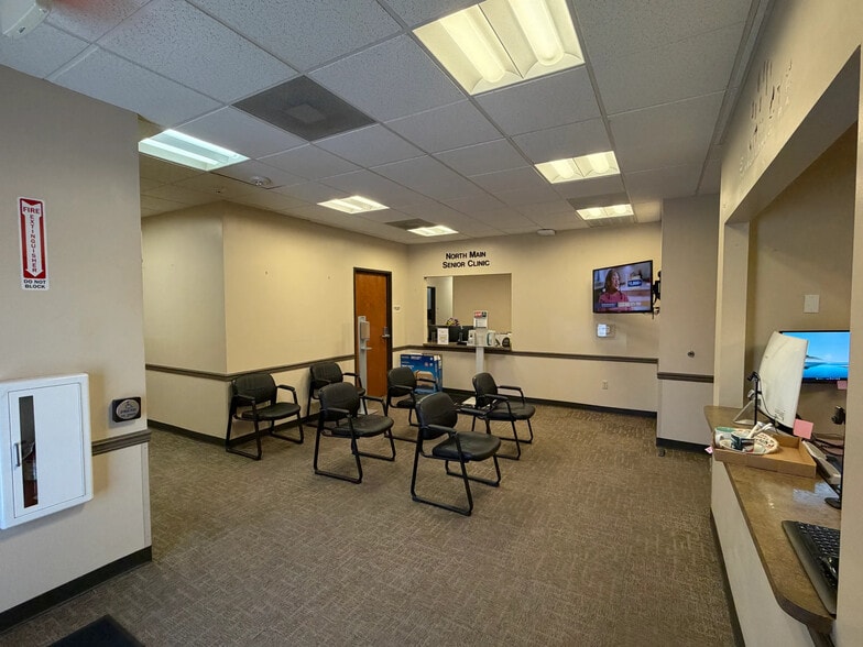 More Photos Of 1900 N Main Ave, San Antonio Storefront For Lease