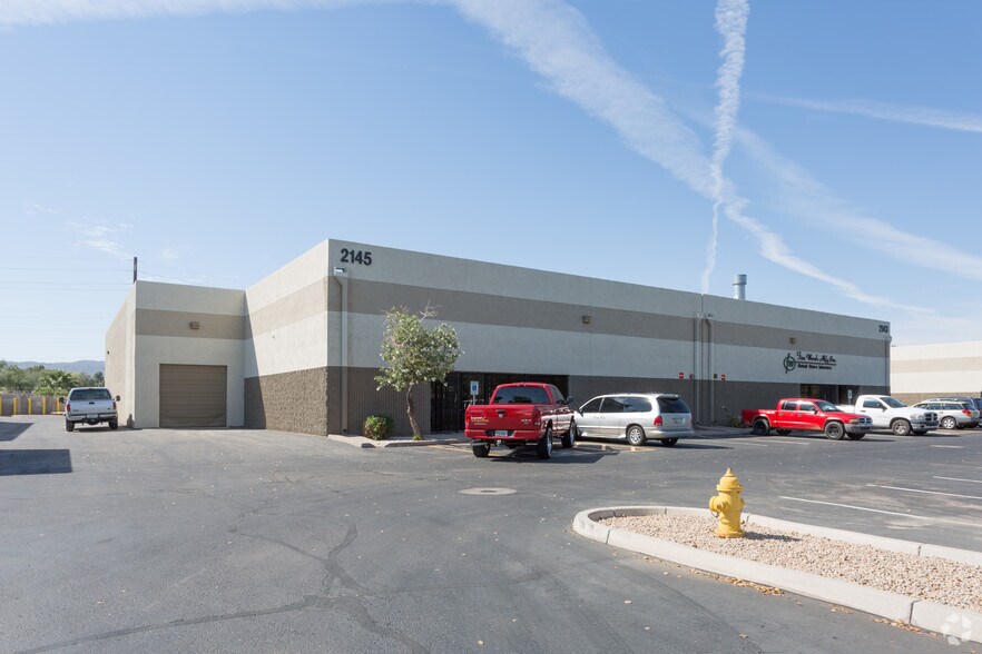 Primary Photo Of 2145-2153 E Jones Ave, Phoenix Warehouse For Lease