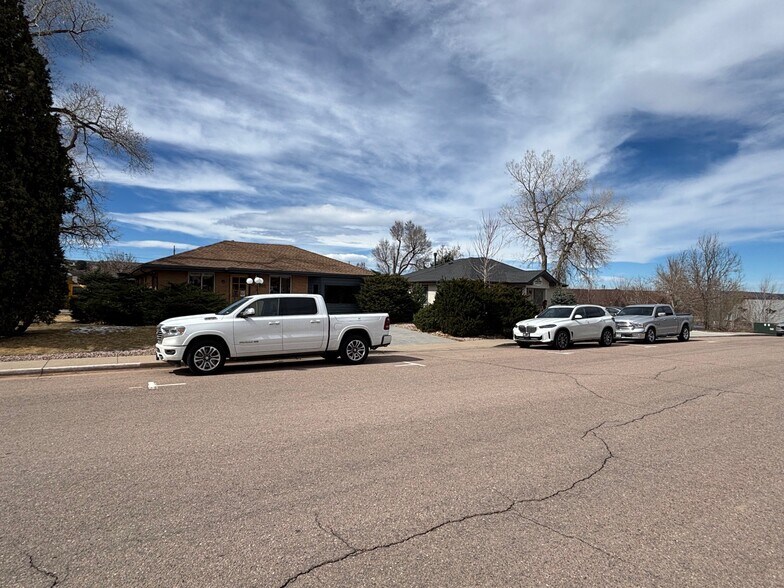 More Photos Of 515 Jerry St, Castle Rock Office For Sale